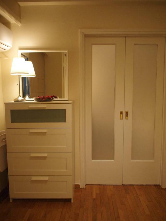 Appartamento Cosy Flat Posh Quartier Kolonaki Atene Esterno foto
